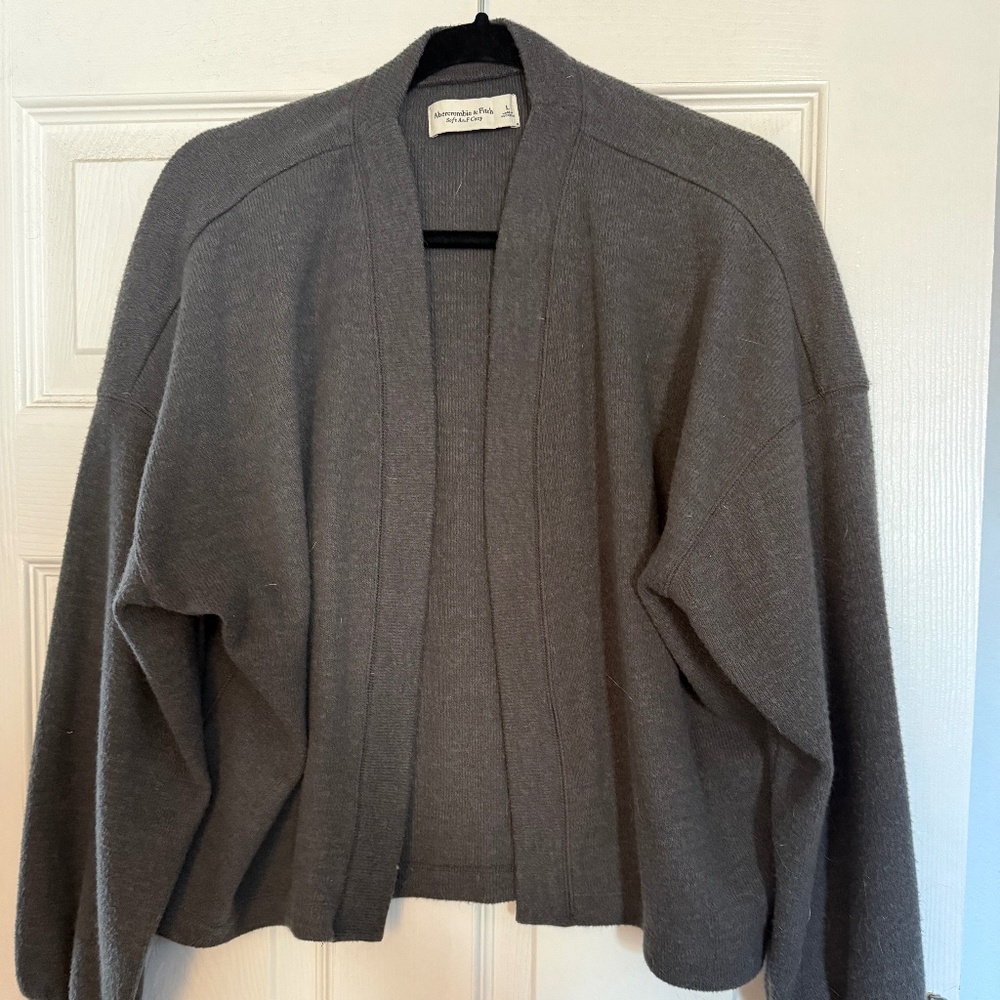 Abercrombie & Fitch Grey Cardigan